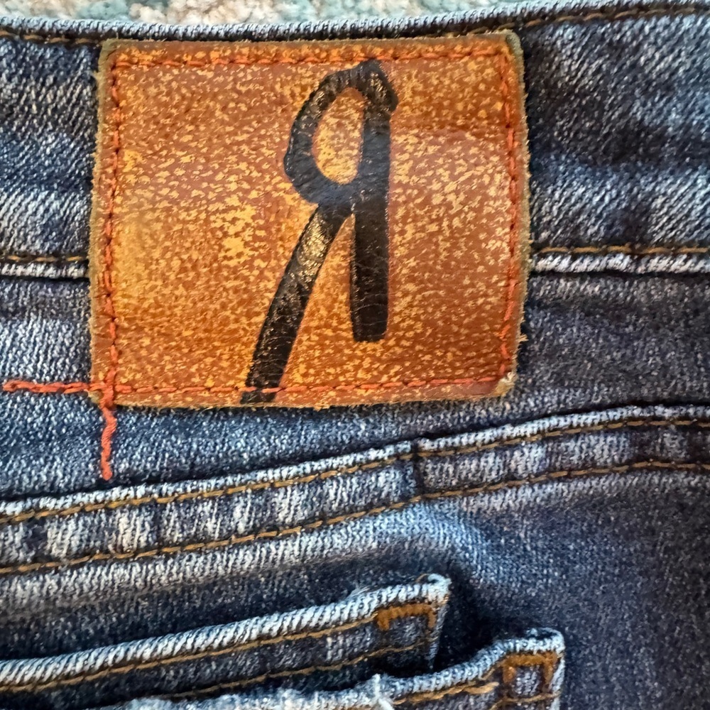 Remix by Rock Revival Straight Leg Jeans
Size 30 - Picture 7 of 9